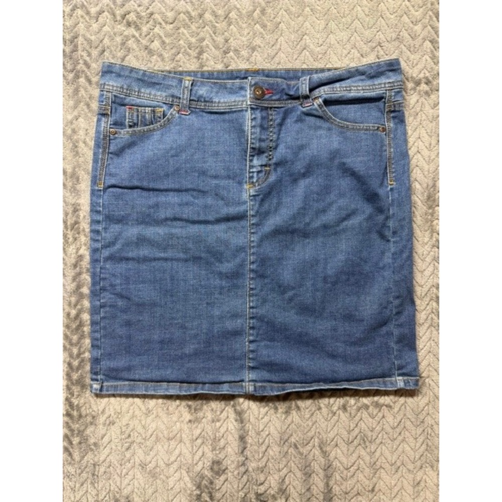 Wrangler Womens Medium Wash Denim Mini Skirt Size 14M WRASKNT 0554